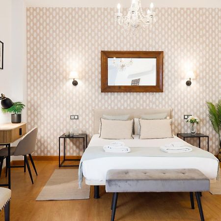 C15 - Charming Modern Studio In The Centre مالقة المظهر الخارجي الصورة
