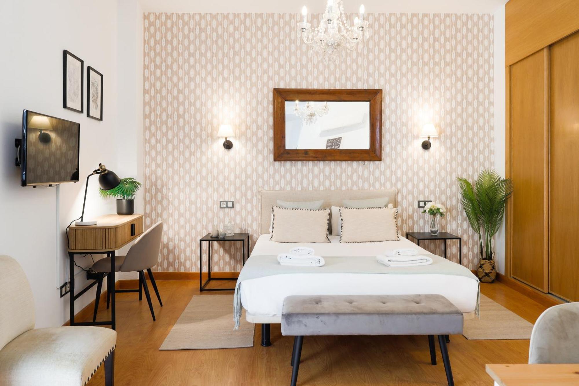 C15 - Charming Modern Studio In The Centre مالقة المظهر الخارجي الصورة